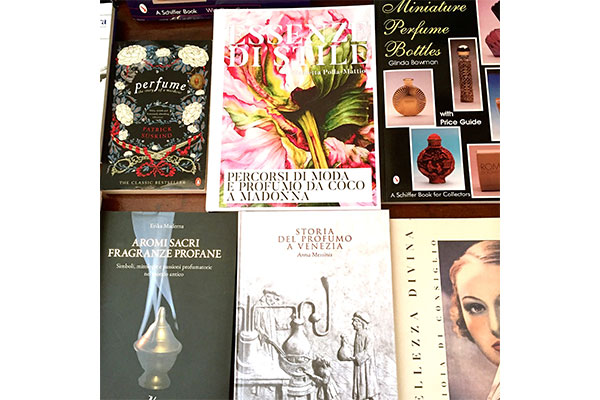 perfume books
